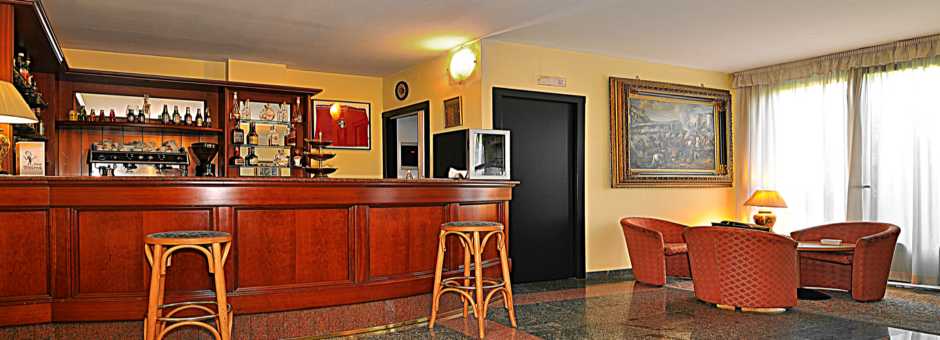 bar-940-340.jpg